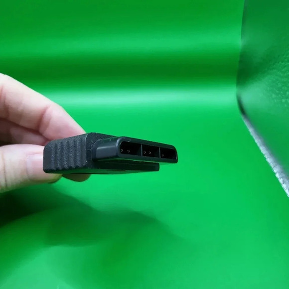 PS2 Marvel Spider-Man 2.4GHz Naki Receiver Dongle 2001 Sony PlayStation 2 - Picture 3 of 4